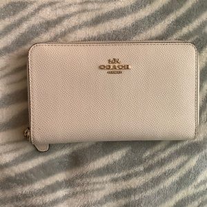 White Coach Wallet